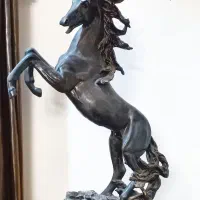 مجسمه بزرگ گچی|مجسمه، تندیس، ماکت|ساری, |دیوار