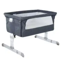 تخت کنار تخت مادر