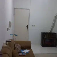 واحد طبقه همکف نزدیک به چهارراه شهر