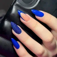 زیبای دستای شما با ما ، تخفیف ۴۰درصدی به مدت کم|خدمات آرایشگری و زیبایی|خرم‌آباد, |دیوار