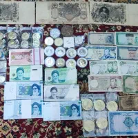 اسکناس ها شاهی مدال و اسکناس جمهوری و سکه جمهوری