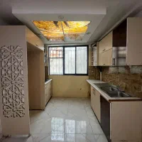 فروش-همکف-تک-خواب-با-پارکینگ-وحیاط-خلوت