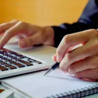 نگارش رساله، پایان نامه و خدمات دانشجوی ـ پژوهشی