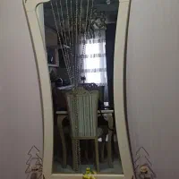 آیینه و کنسول