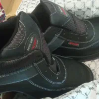 ایمنی کفش  یحیا