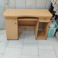 میزتحریر محکم و سالم