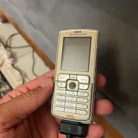 سونی اریکسون w700  اصلی درحد آک