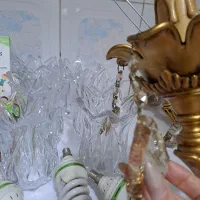 یک عدد لوستر شش شاخه طرح برنج رنگ ثابت|لوستر و چراغ آویز|چهاردانگه (تهران), |دیوار