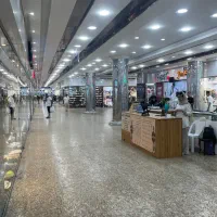 استخدام فروشنده خانم ماهیانه 12 میلیون