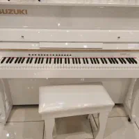 پیانو سوزوکی
