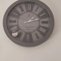 ساعت دیواری