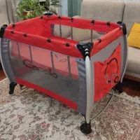 تخت و پارک capella