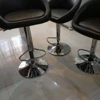 صندلی آشپزخانه چرم