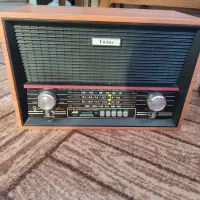 دیزی سنگی و رادیو|کلکسیون اشیاء عتیقه|تهران, سبلان (لشگر)|دیوار