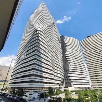 دریاچه چیتگر/غرق در نور/قیمت قطعی