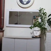 کنسول و آیینه ب عنوان میزاریشم استفادع میشع|بوفه، ویترین، کنسول|اهواز, کوی صنایع|دیوار