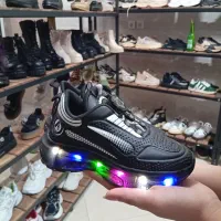 چک بوت و کیف زنانه  شرایط 2ماه|کیف، کفش، کمربند|حمیدیا, |دیوار