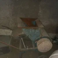 ۲ عدد علف خورد کن بزرگ و کوچک|ماشینآلات صنعتی|ویلکیج, |دیوار