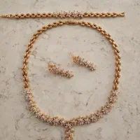 سرویس گردنبند رنگ و نگین ثابت