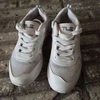 کفش  اسپرت زنانه|کیف، کفش، کمربند|سنندج, |دیوار