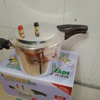 زودپز ایرانی پروانه ۱۰ لیتری آکبند