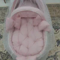 گهواره سلطنتی نوزاد|تخت و سرویس خواب|رشت, رشتیان|دیوار