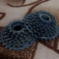 زنبورک ۷ دنده دوچرخه