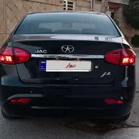 جک J4 مشکی اسفند 1402|خودرو سواری و وانت|اصفهان, مارچین|دیوار