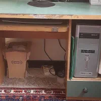 میز تحریر|میز تحریر و کامپیوتر|شیراز, حومه شیراز|دیوار