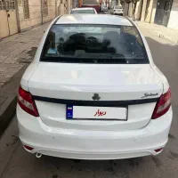 ساینا مدل ۴۰۰