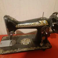 چرخ خیاطی سینگر سینجر singer اصل همراه با پایه
