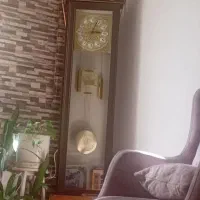 ساعت ایستاده سالم