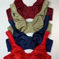 لباس زیر زنانه