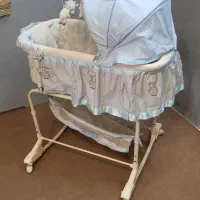 گهواره کودک|تخت و صندلی بچه|شیراز, لاله|دیوار