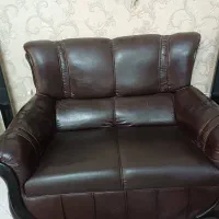 مبل چرم همراه عسلی