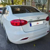 جک j4 مدل ۱۴۰۴