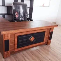 کارمند اداری خانم