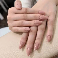 کاشت و آموزش تخصصی ناخن بدون آسیب به صدف ناخن