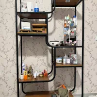 قفسه و رگال چوب و آهن