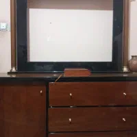 اینه دراور،کشو