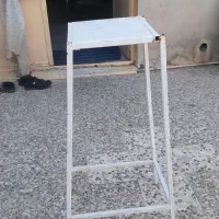 چهارپایه آهنی