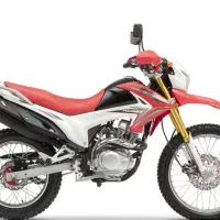 پرواز تریل 200، مدل 1404، کم‌کار و تمیز