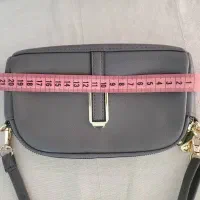 کراس بگ طوسی|کیف، کفش، کمربند|اصفهان, مفتح|دیوار