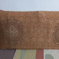 ۶ عدد پشتی و روه گیپور کتان  روبان دوزی شده