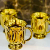 فنجان طلایی