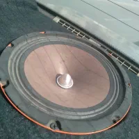 سیستم|صوتی و تصویری|قم, چهل درخت‎|دیوار