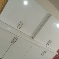 سه تا کابینت دوتاش دیواری یکی کابینت