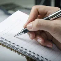 استخدام سناریو نویس حضوری