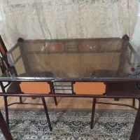 میز غذاخوری بادو صندلی وشیشه نشکن