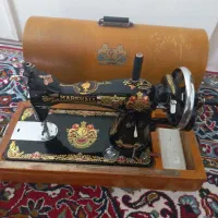 چرخ خیاطی قدیمی
